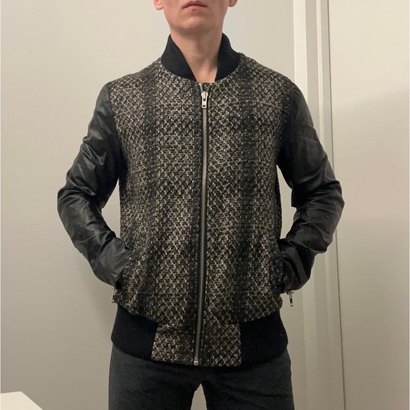 Stolen Girlfriends Club | Men’s Wool Bomber w Leather Sleeves | Fits like an M - Picture 6 of 9